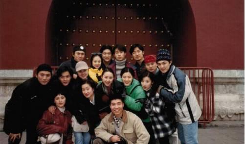 AG亚娱集团官方:中国青年是实现中华民族伟大复兴的先锋力量_时事政治_中公教育网(图1) AG亚娱集团