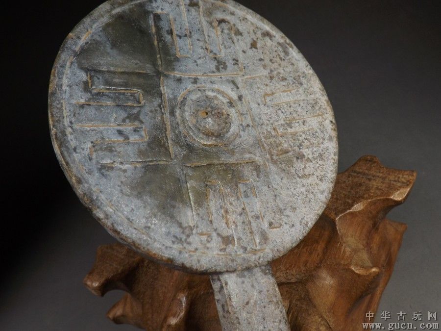 【AG亚娱集团官方】河北唐县山区发生火灾 路人停车救火近3小时(图3) AG亚娱集团