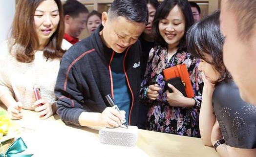 让政治工作成为贯穿队伍管理的“生命线”：ag亚娱官网