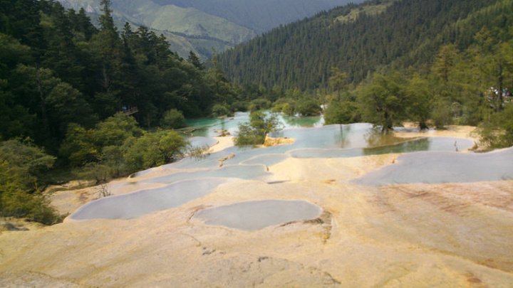 AG亚娱集团：
「齐齐哈尔新闻热线」遇到燃气泄漏市民该怎么办？