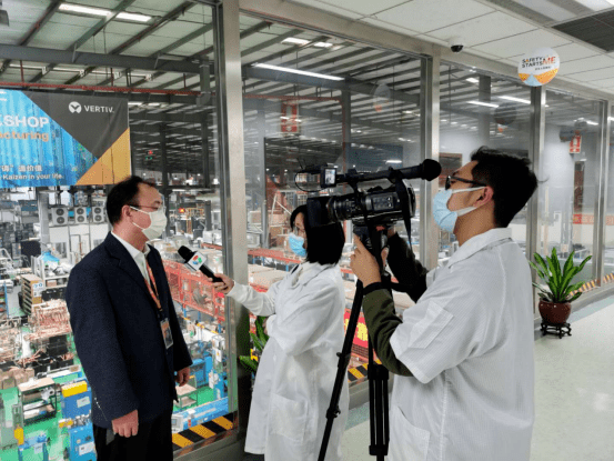 
今天是第21个记者节 高新区（江海区）祝所有新闻媒体事情者节日快乐！‘AG亚娱集团’(图35)