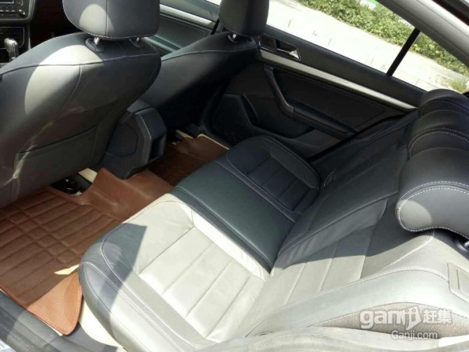 区委办公室举行主题党日活动 为党员同志过政治生日_AG亚娱集团(图2) AG亚娱集团