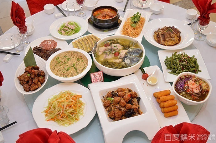 ‘AG亚娱集团’“流动医院”边疆行 情暖大漠警民心