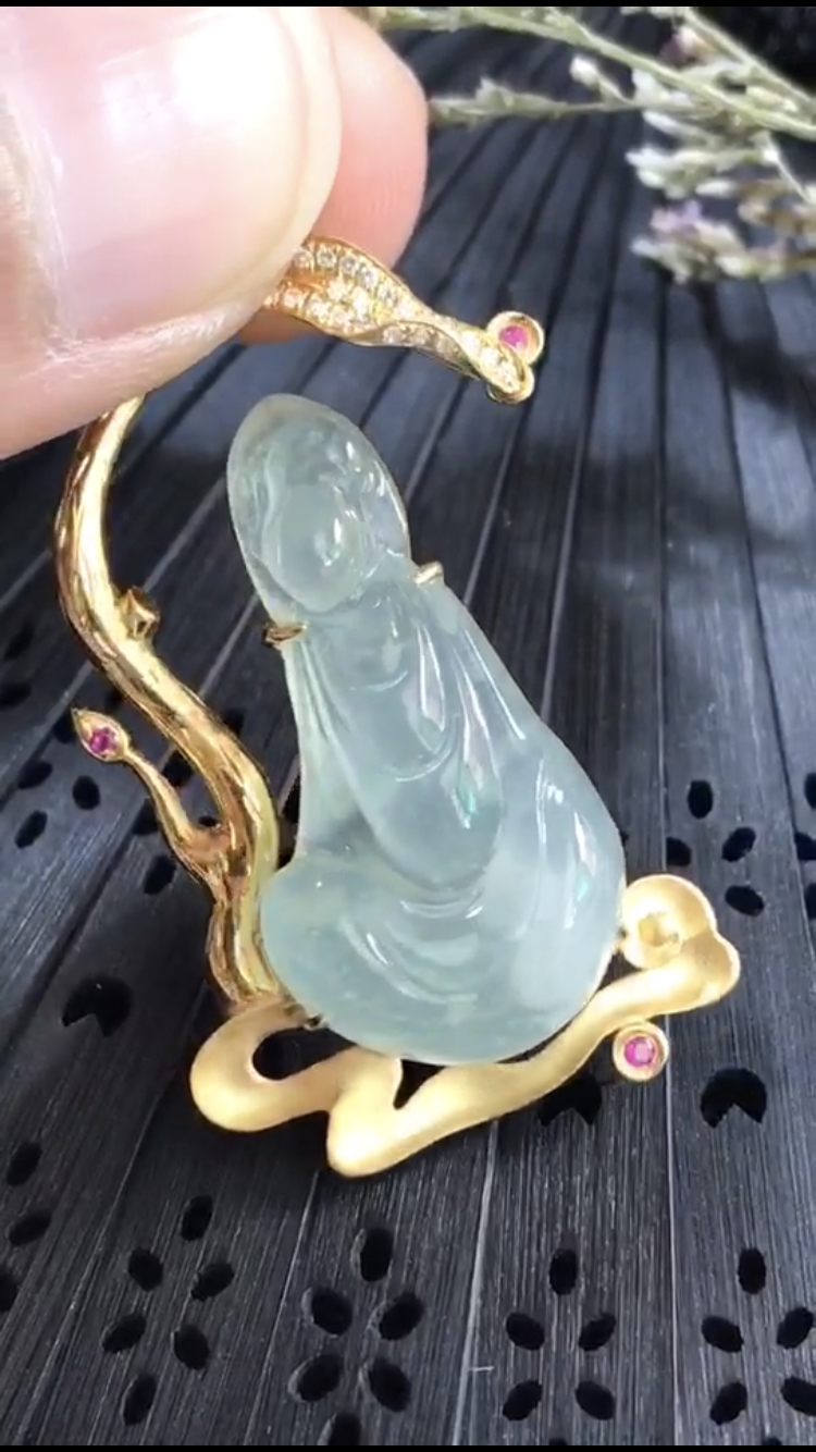 AG亚娱集团官方-
厦门正式开通24小时学生心理援助热线 坚持公益性、专业性、服务性